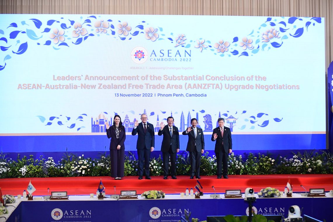 Leaders-Announcement-of-the-Substantial-Conclusion-of-the-ASEAN-Australia.jpg